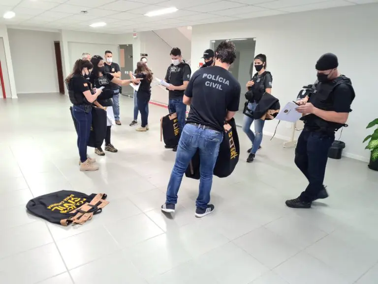 Polícia Civil de Santa Catarina Operação Co-incidência
