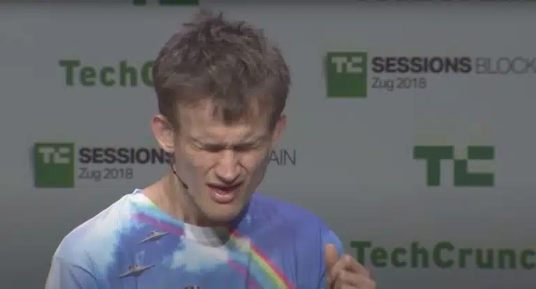 Vitalik Buterin espirrando