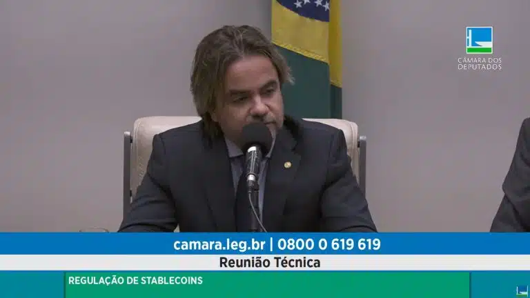 Eros Biondini, deputado federal autor do projeto de lei da reserva de bitcoin nacional