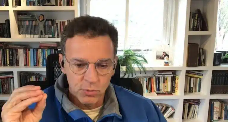 Eduardo Moreira, sócio-fundador do Brasil Plural, falando sobre Bitcoin. Fonte: ICL/Reprodução.